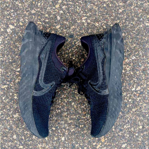 Nike React Infinity 3 Black Road Running  US 12 - Picture 3 of 10